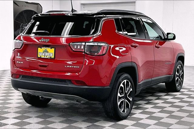 Used 2024 Jeep Compass Limited image 13