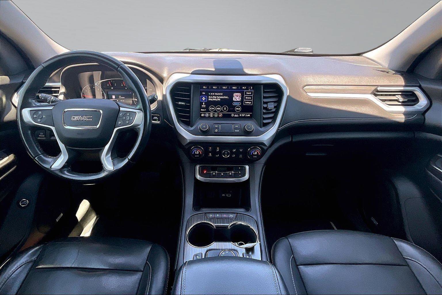 Used 2020 GMC Acadia SLT FWD image 17
