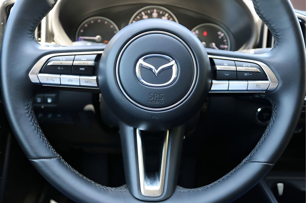 Used 2025 MAZDA CX-50 2.5 Hybrid w/ Premium Plus Pkg AWD/4WD image 23