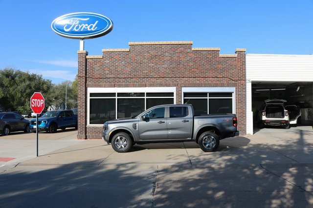 New 2025 Ford Ranger XLT