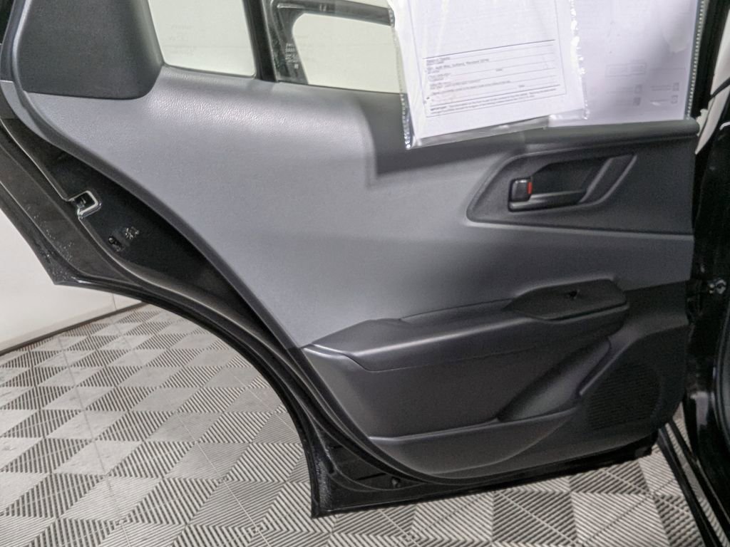 Used 2024 Toyota Prius LE image 38