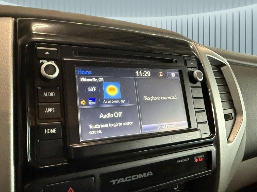 Used 2015 Toyota Tacoma PreRunner w/ SR5 Package image 2