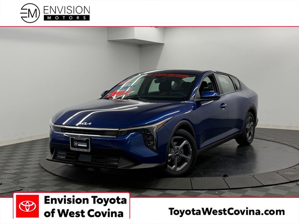 Used 2025 Kia K4 FWD 360° Tour