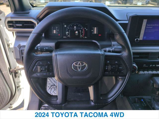 Used 2024 Toyota Tacoma SR5 AWD/4WD image 15