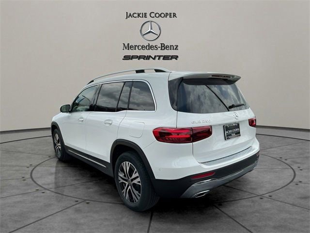 New 2025 Mercedes-Benz GLB 250 image 3