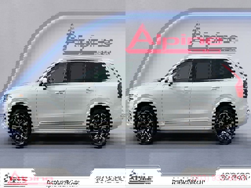 Used 2024 Volvo XC90 B5 Plus image 2