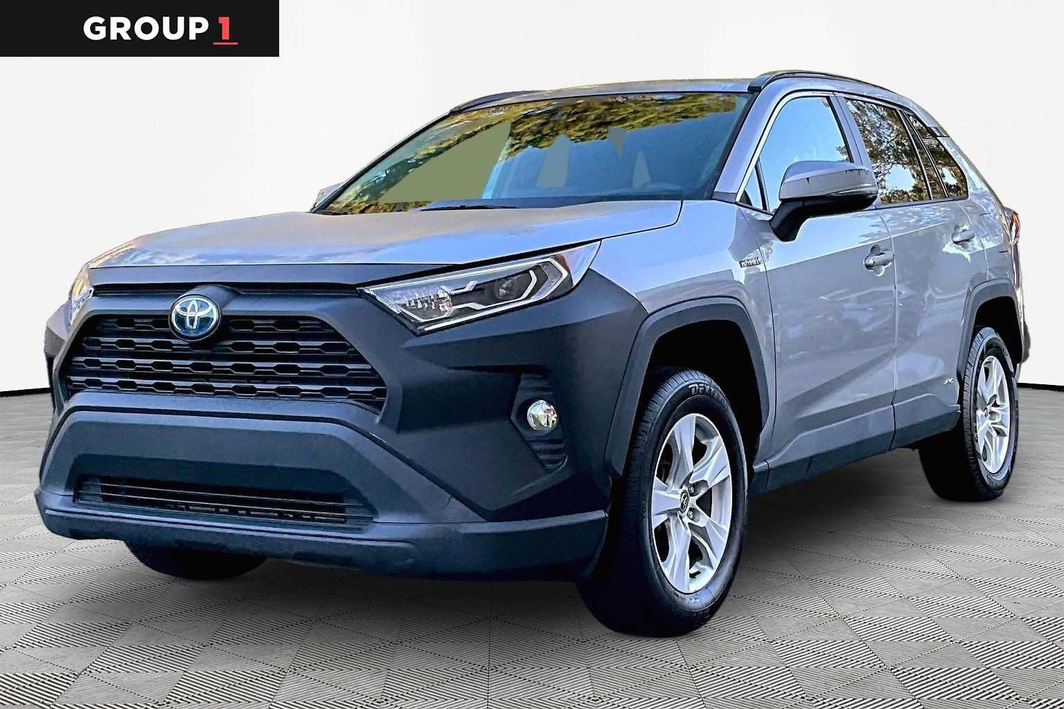 Used 2021 Toyota RAV4 XLE w/ Convenience Package