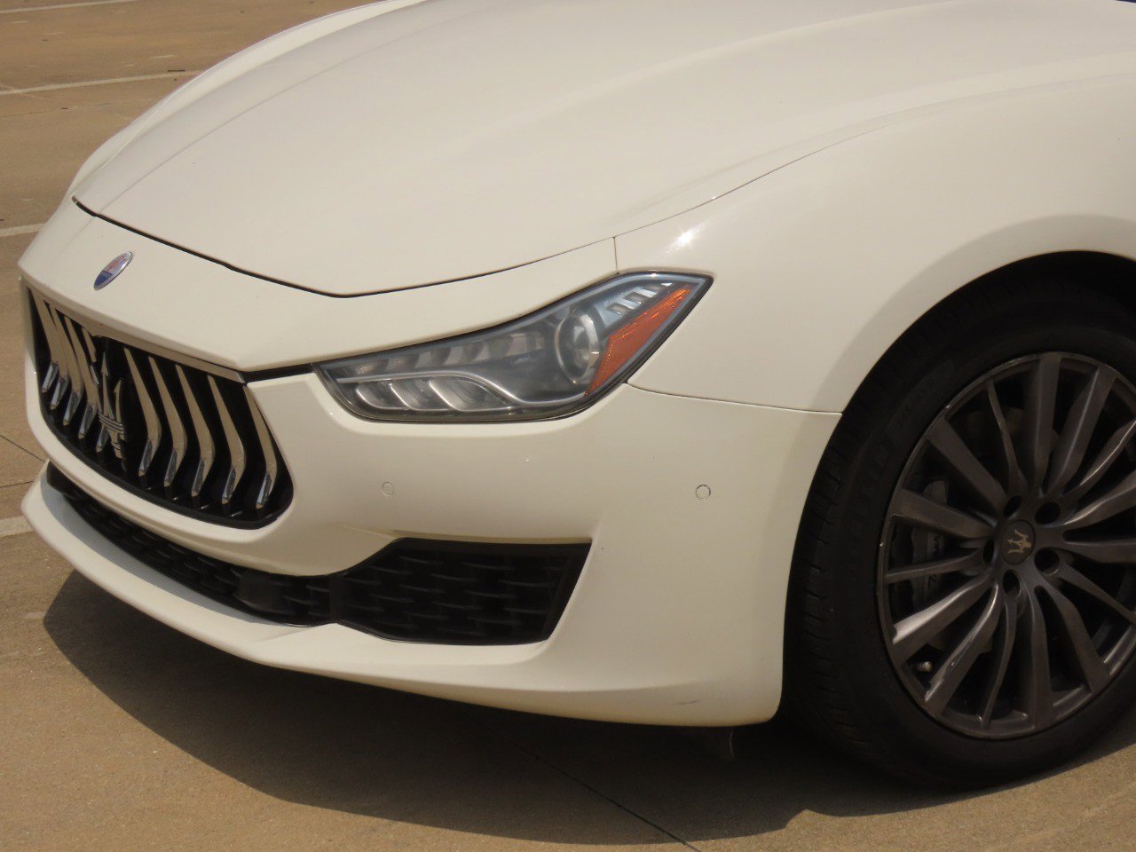 Used 2020 Maserati Ghibli RWD image 3