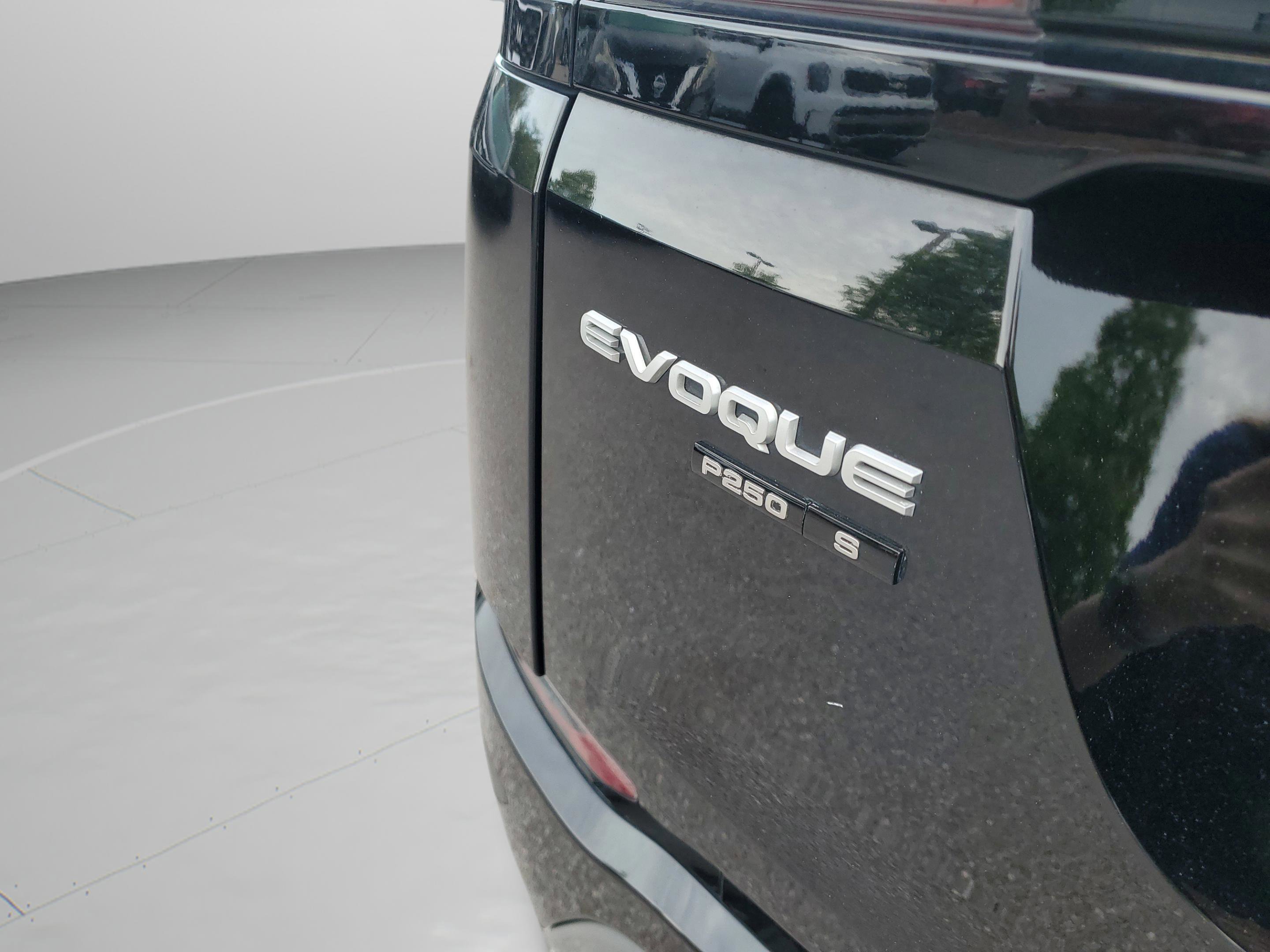 Used 2020 Land Rover Range Rover Evoque S AWD/4WD image 31
