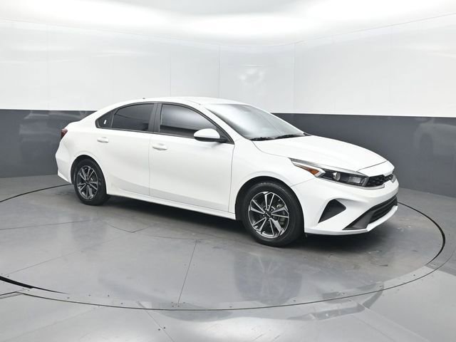 Used 2023 Kia Forte LXS image 34