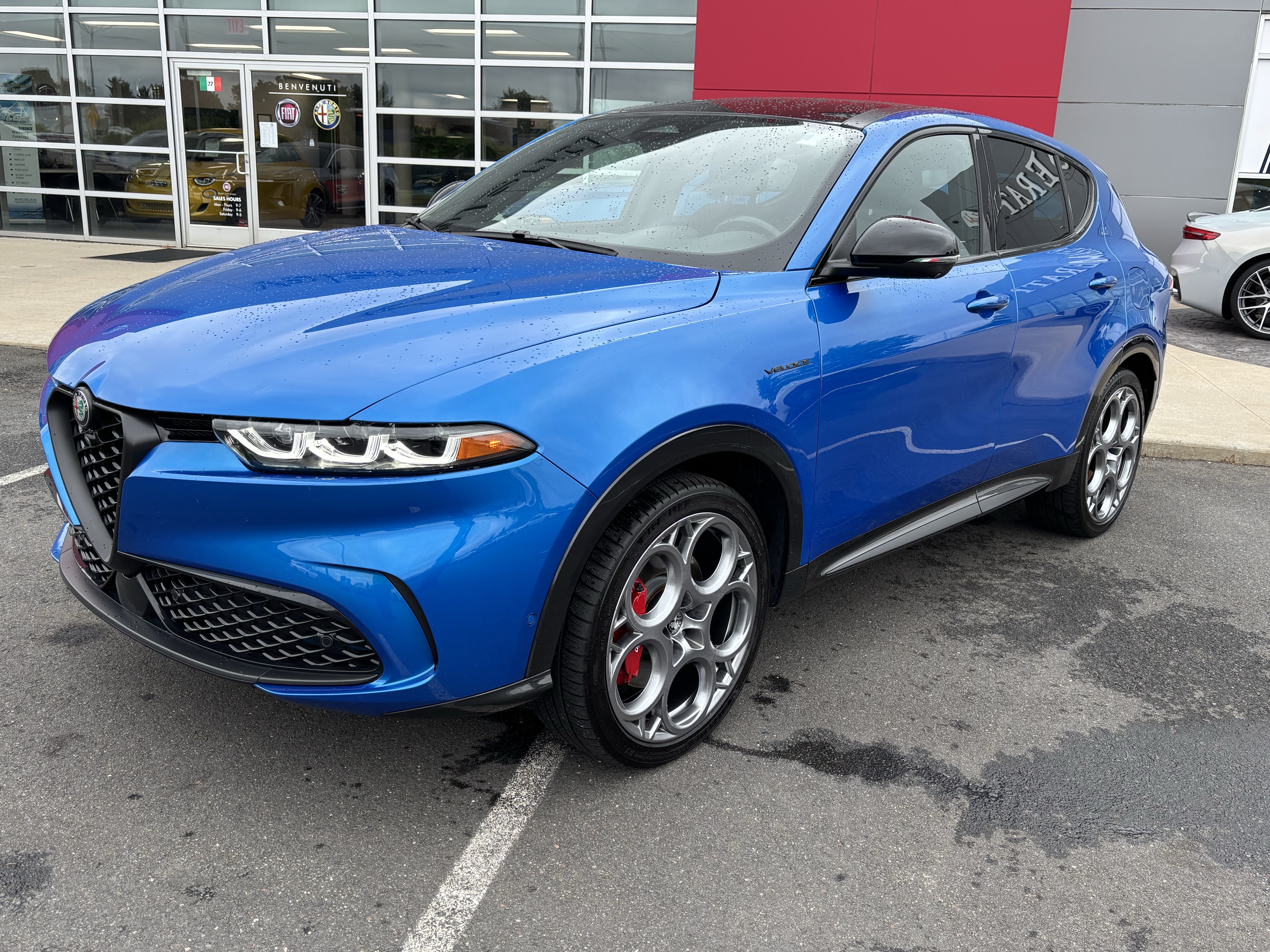 Certified 2024 Alfa Romeo Tonale Veloce w/ Active Assist Package AWD/4WD image 3