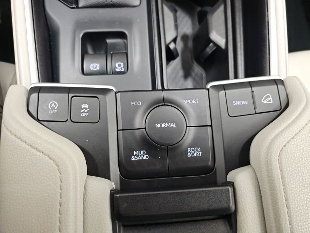 Certified 2024 Toyota Grand Highlander XLE image 23