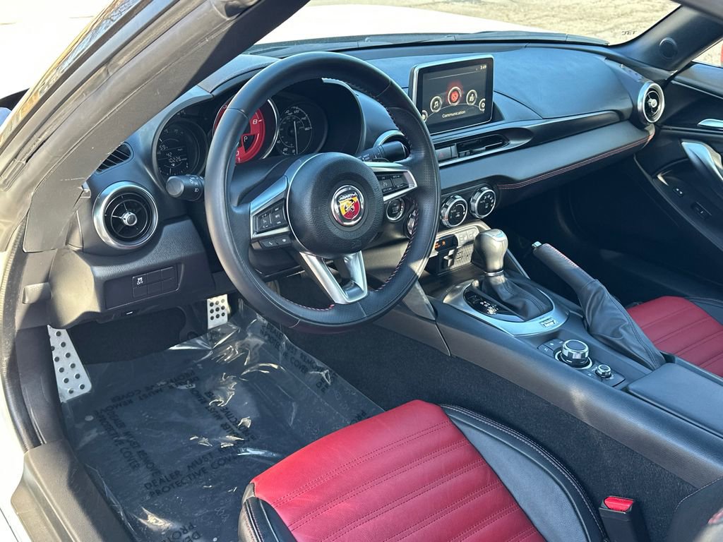 Used 2019 FIAT 124 Spider Abarth w/ Veleno Appearance Group image 17