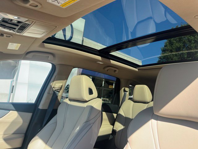 Certified 2024 Acura MDX SH-AWD image 38