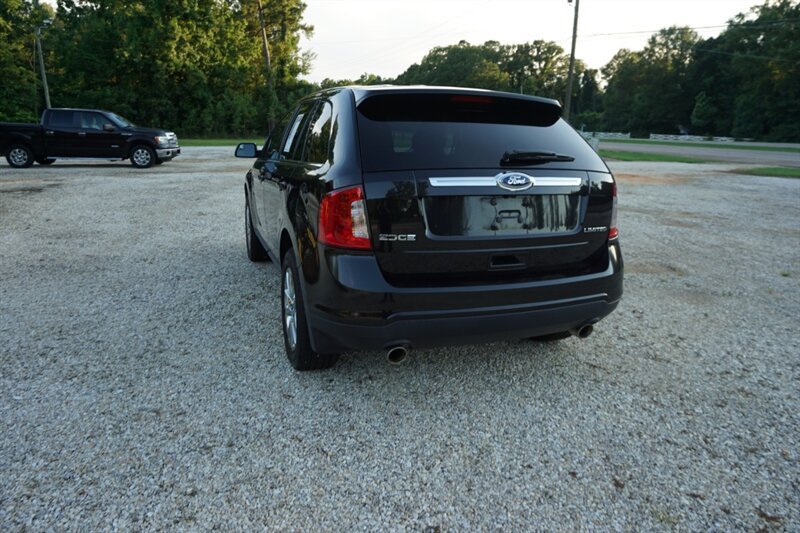 Used 2012 Ford Edge Limited w/ Driver Entry Pkg FWD image 13