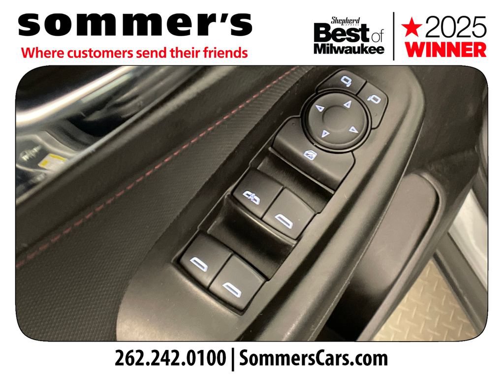 Used 2023 Chevrolet TrailBlazer RS AWD/4WD image 11