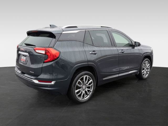 Used 2022 GMC Terrain Denali w/ Denali Premium Package image 11