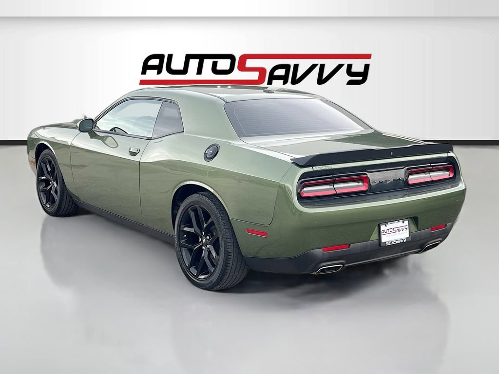 Used 2022 Dodge Challenger SXT w/ Blacktop Package RWD image 5