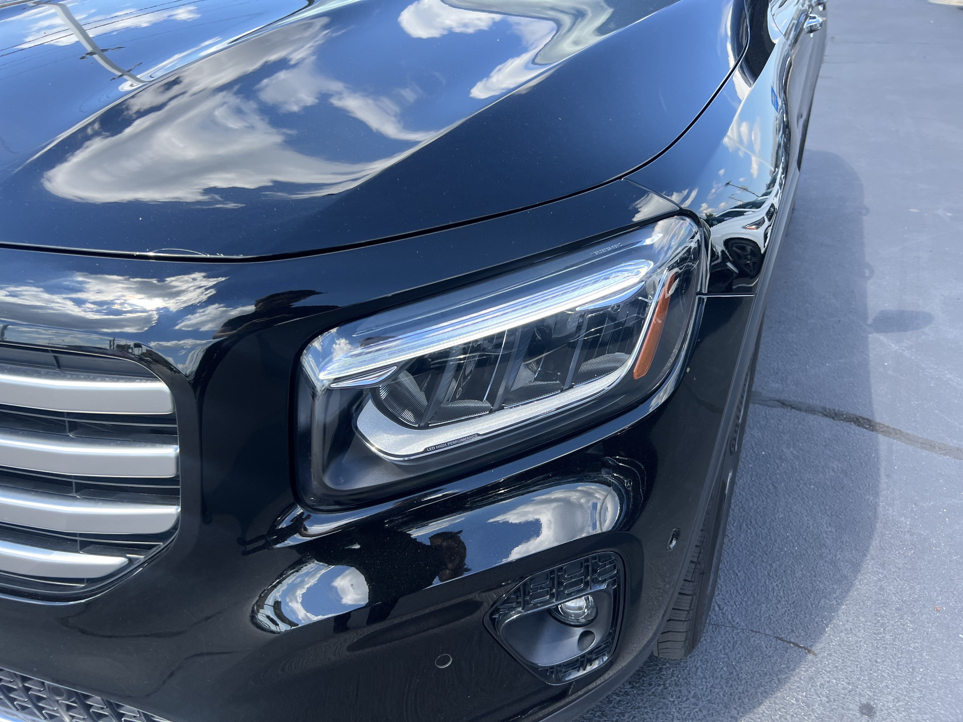 Used 2026 Mercedes-Benz GLB 250 4MATIC image 6