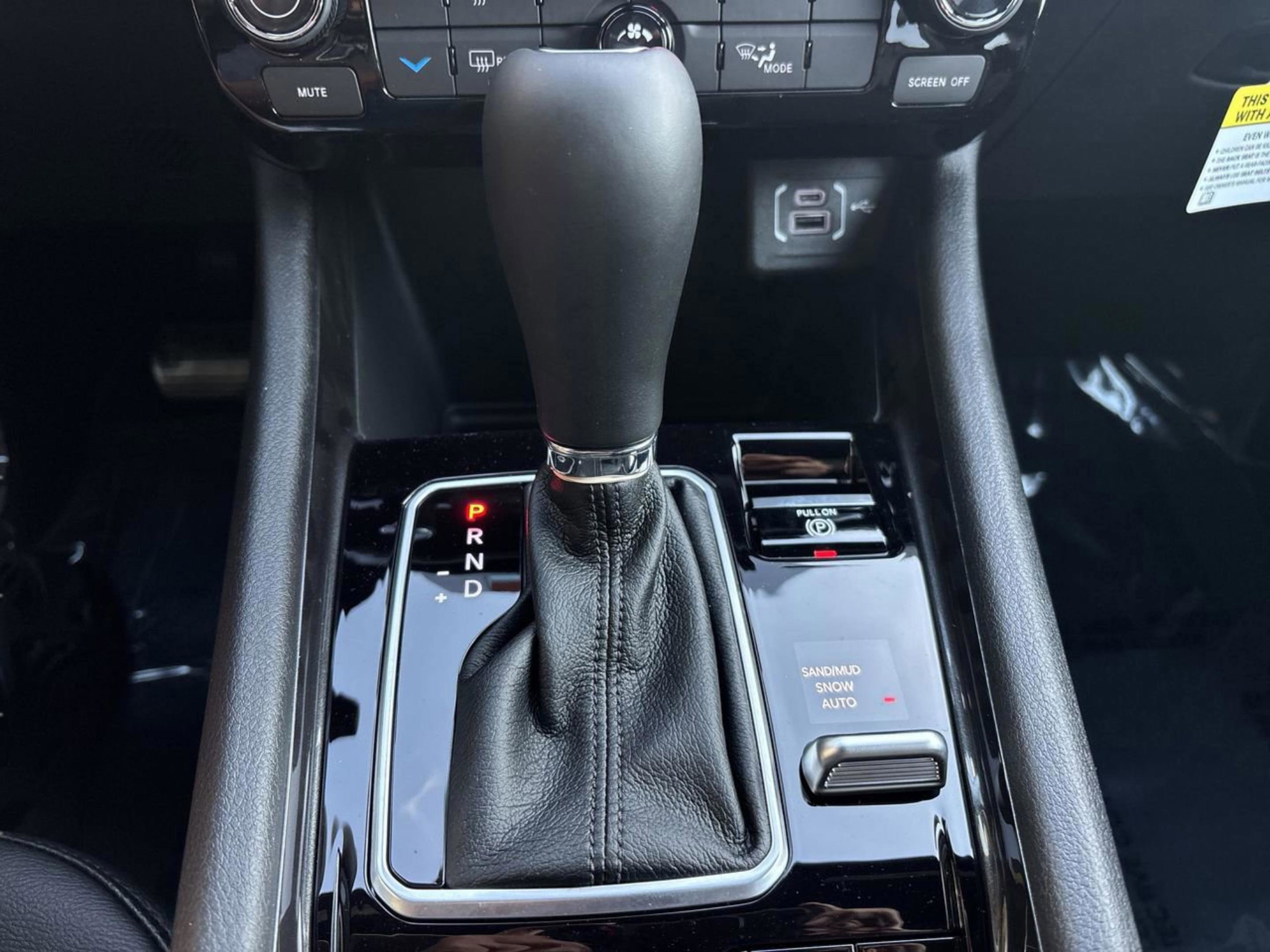 New 2026 Jeep Compass Latitude image 23