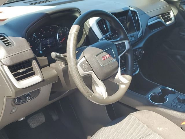 Used 2023 GMC Terrain SLE w/ Driver Convenience Package AWD/4WD image 10