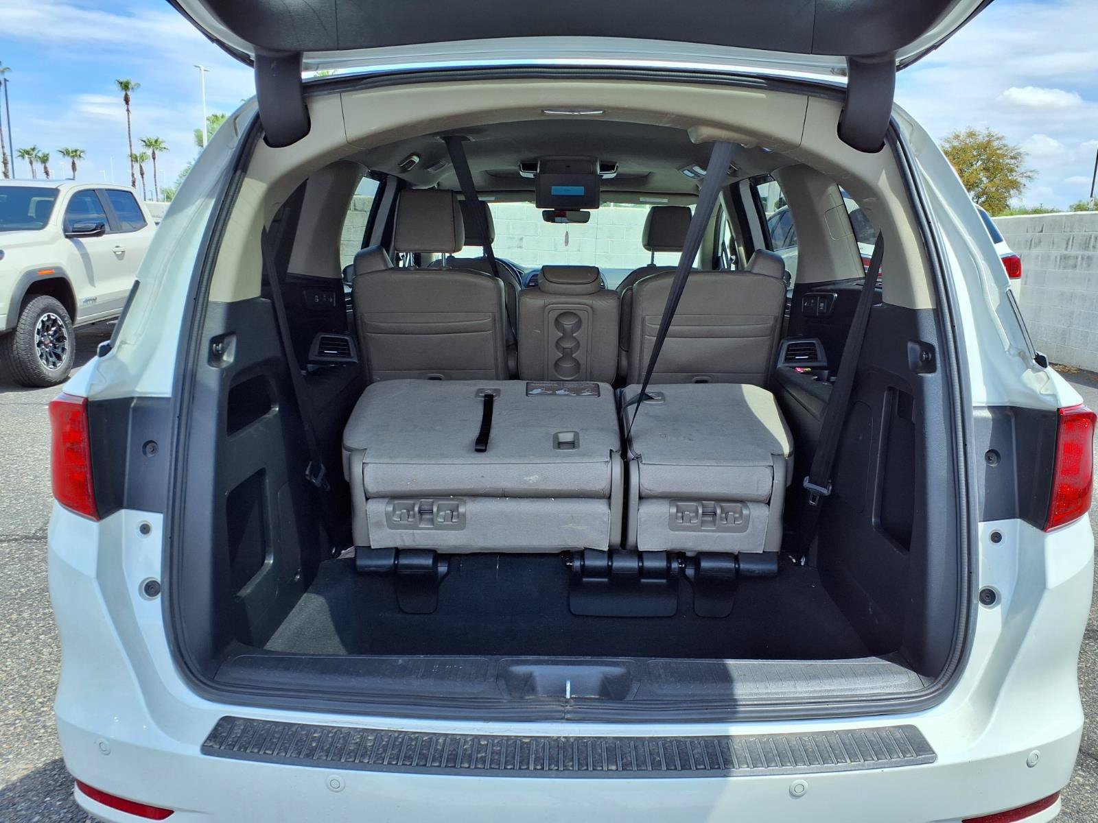 Used 2022 Honda Odyssey Elite image 7