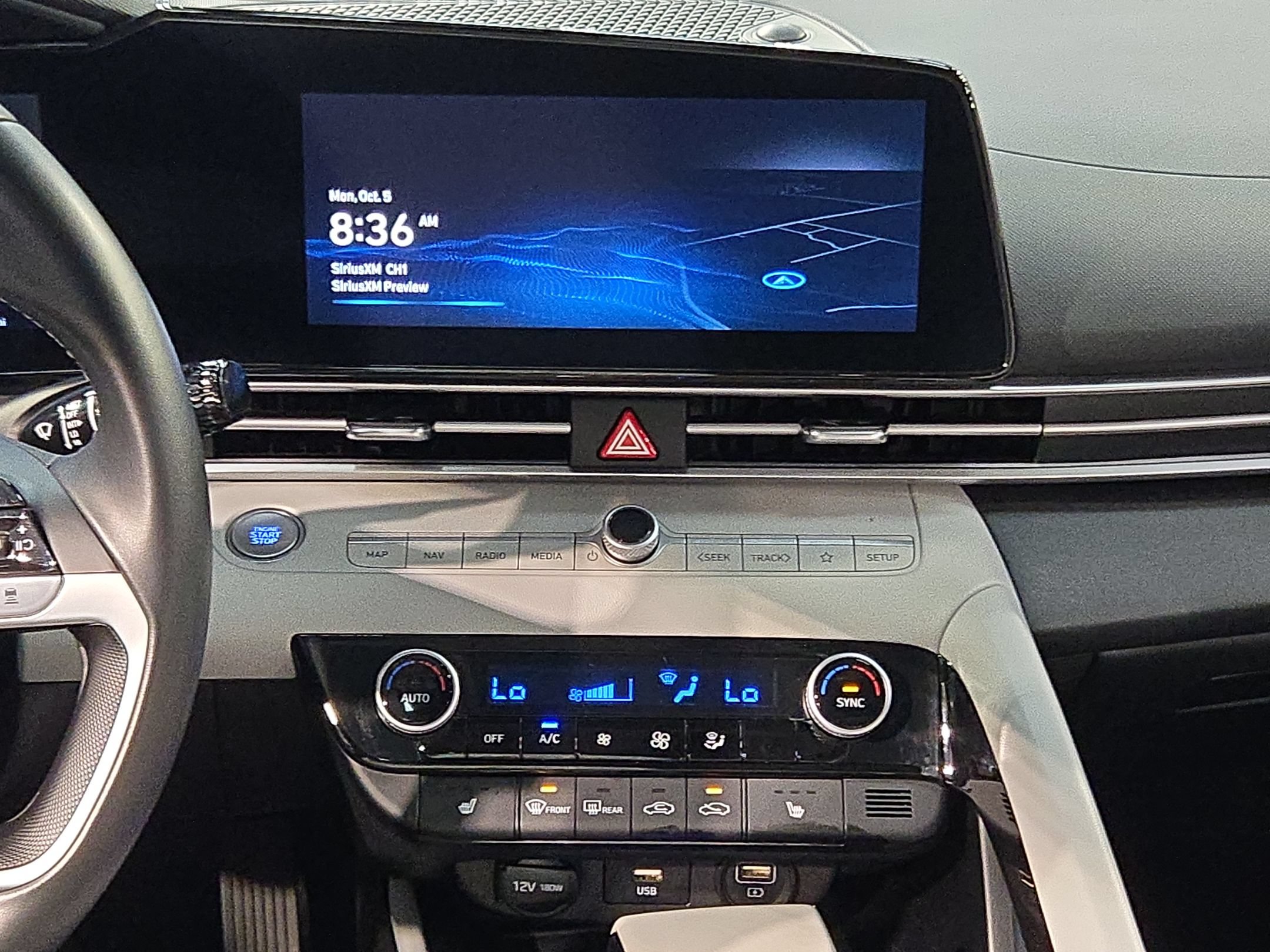 Used 2023 Hyundai Elantra Limited FWD image 16