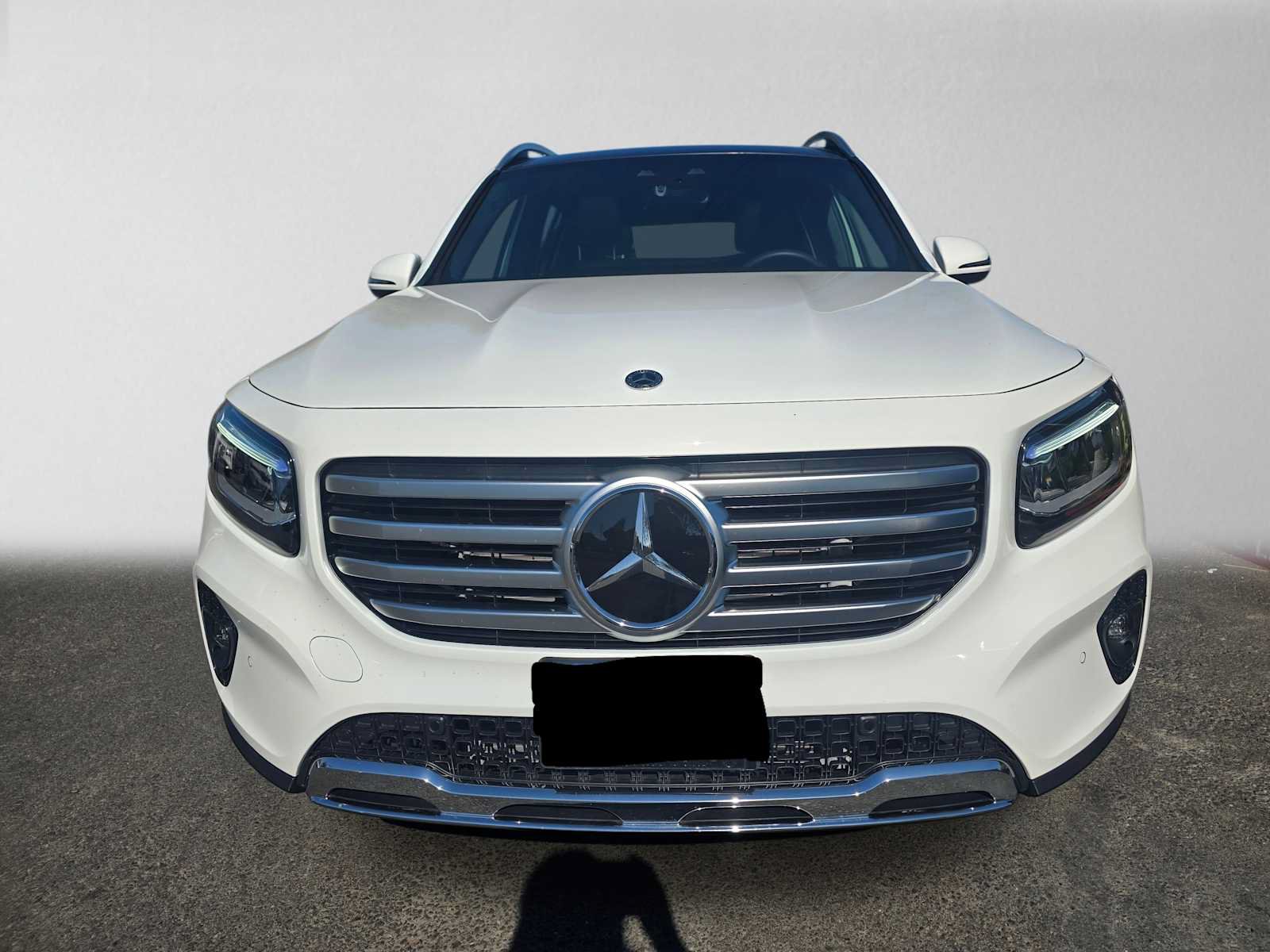 Used 2024 Mercedes-Benz GLB 250 4MATIC image 8