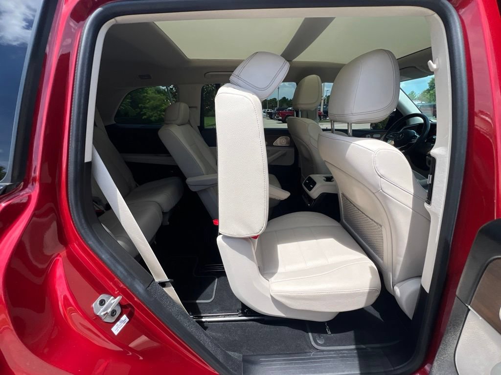 Used 2022 Mercedes-Benz GLS 450 4MATIC image 26