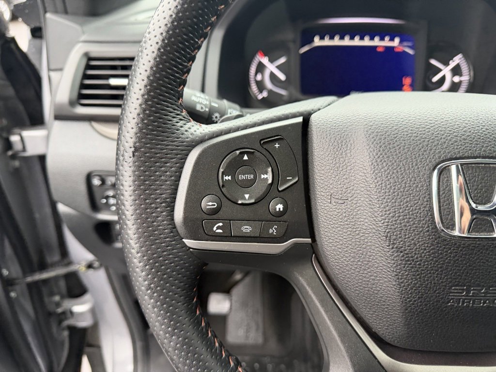 Certified 2022 Honda Passport TrailSport image 17