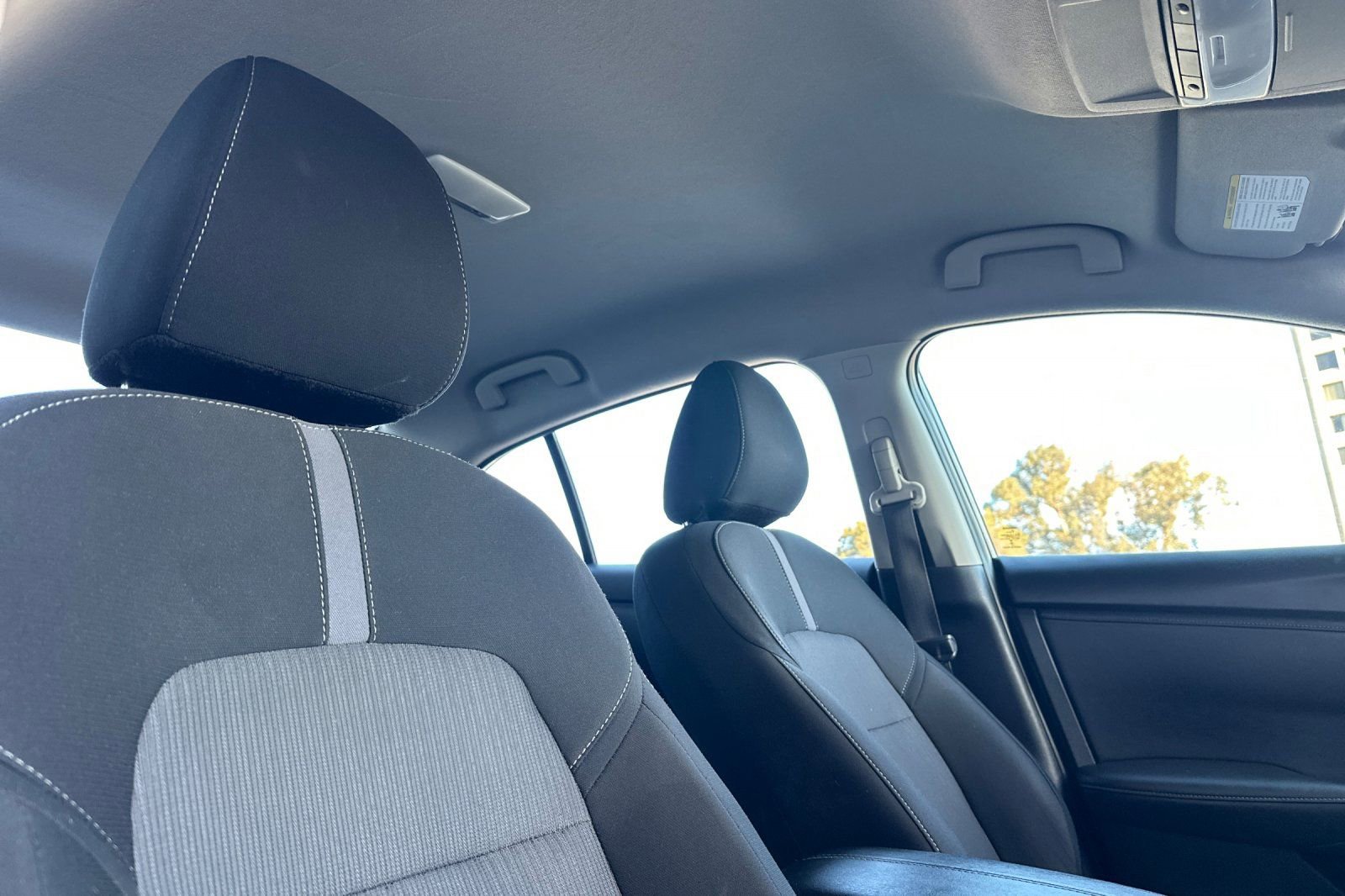 Used 2023 Nissan Sentra SV image 19