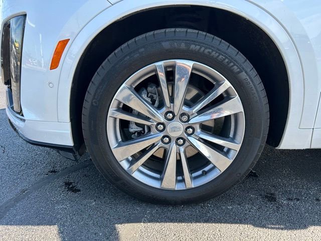 Used 2024 Cadillac XT6 Premium Luxury w/ Platinum Package AWD/4WD image 12