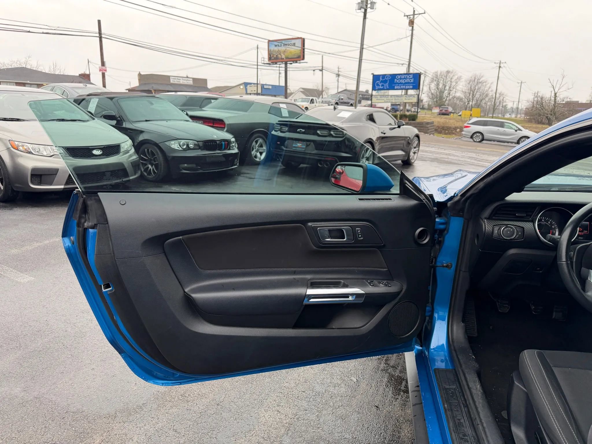 Used 2020 Ford Mustang Coupe image 32