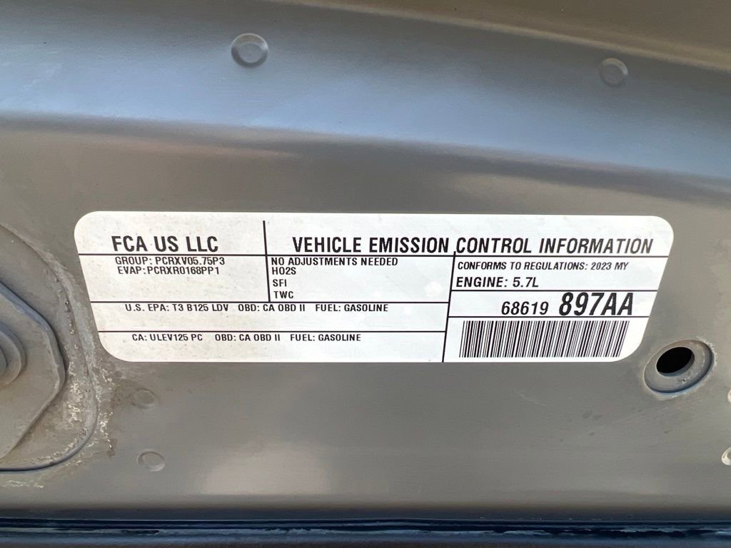 Used 2023 Dodge Charger R/T w/ Blacktop Package image 27