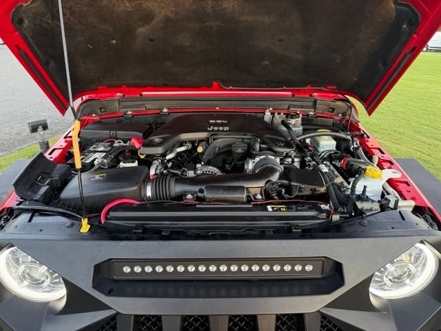 Used 2018 Jeep Wrangler Unlimited Sport S AWD/4WD image 30