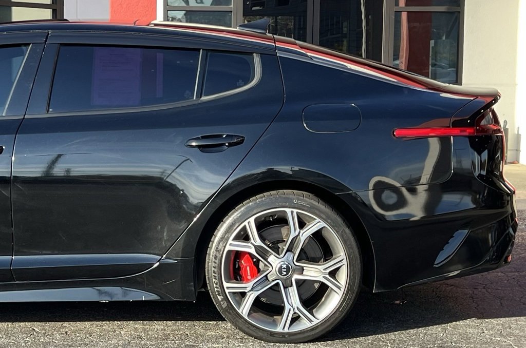 Used 2020 Kia Stinger GT2 image 5