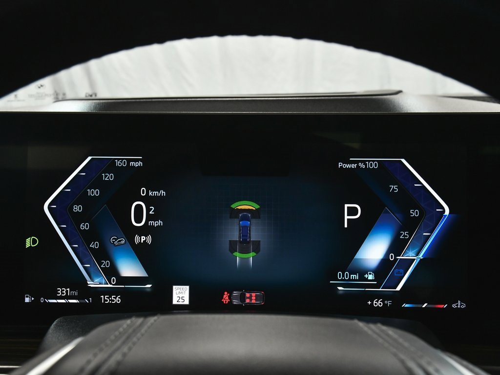 Used 2024 BMW X7 xDrive40i image 55