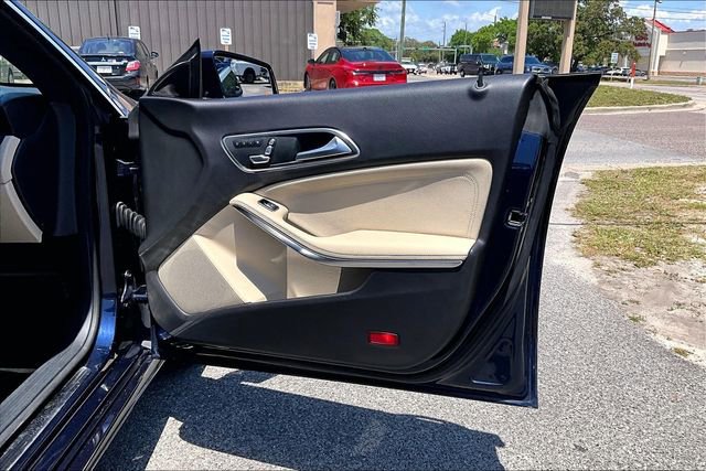 Used 2018 Mercedes-Benz CLA 250 image 29