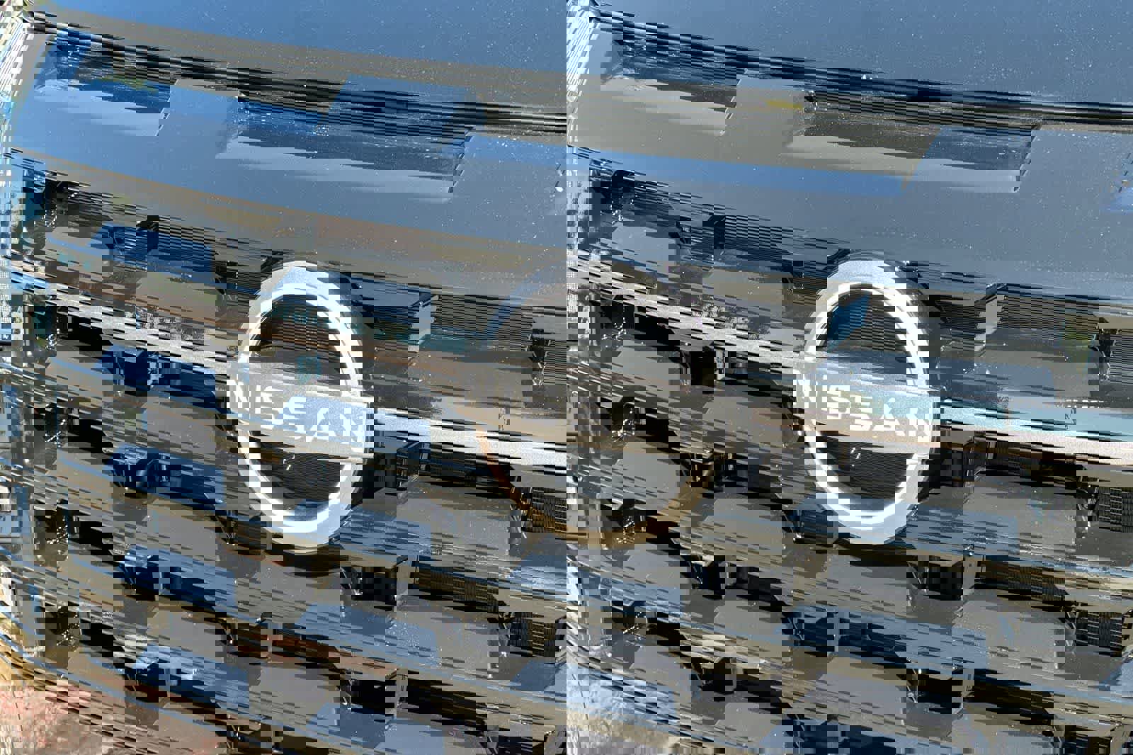 New 2026 Nissan Pathfinder SV FWD image 17