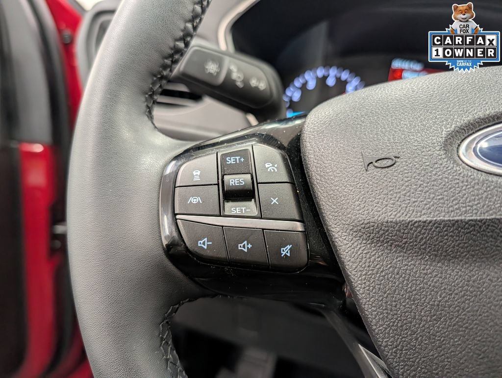 Used 2022 Ford Escape SE w/ SE Sport Appearance Package AWD/4WD image 19