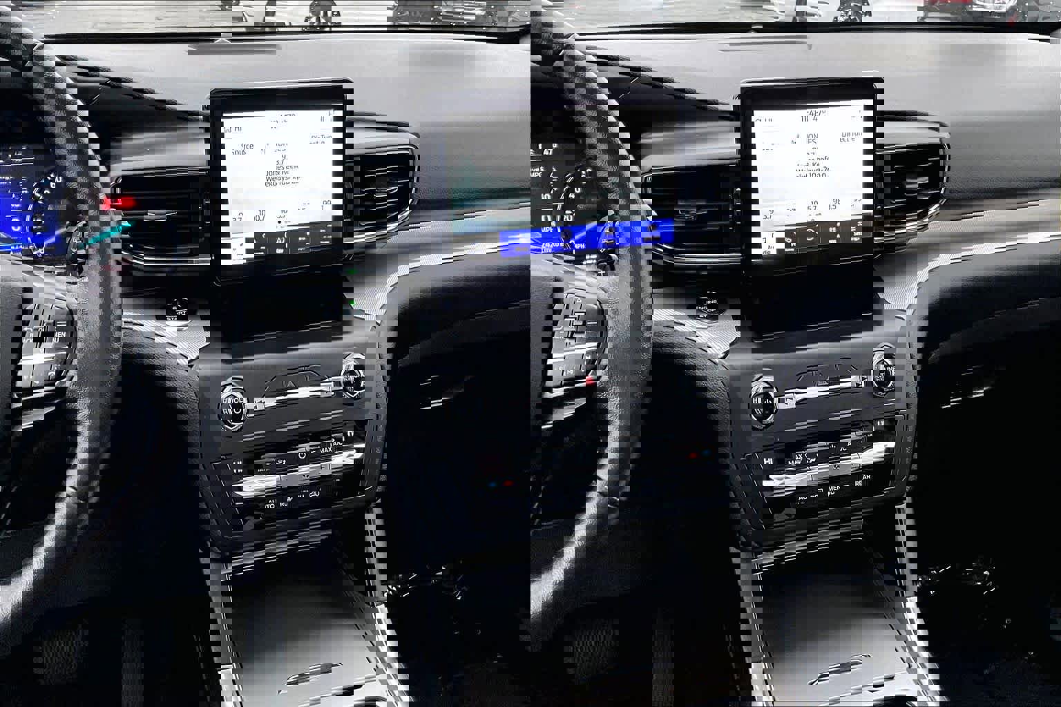 Used 2020 Ford Explorer XLT w/ Equipment Group 202A image 7