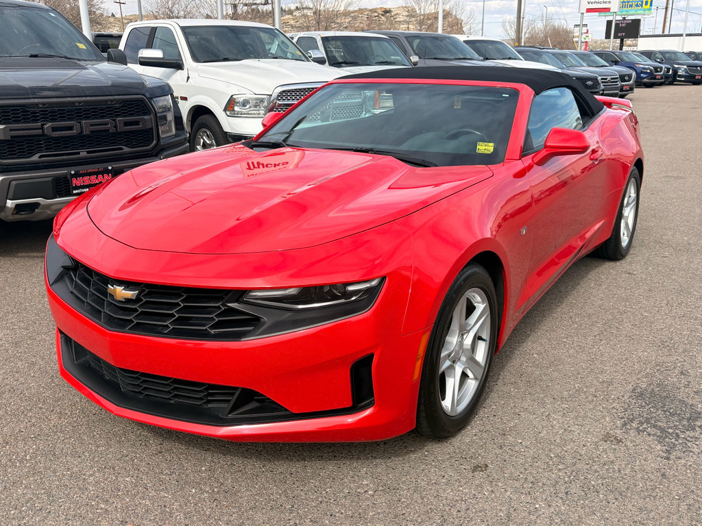 Used 2023 Chevrolet Camaro LT RWD image 1