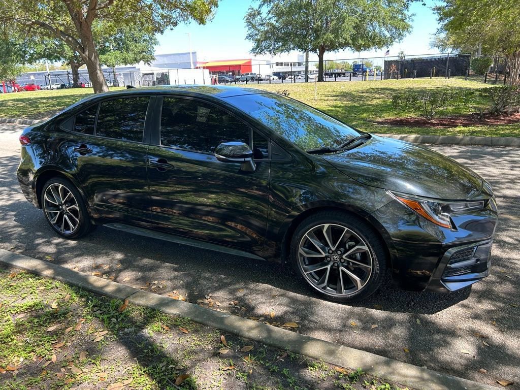 Used 2022 Toyota Corolla XSE image 7