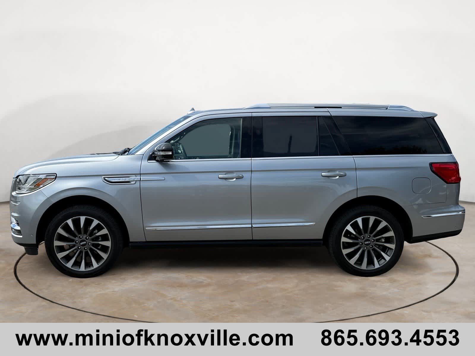 Used 2021 Lincoln Navigator Reserve w/ Luxury Package AWD/4WD image 6