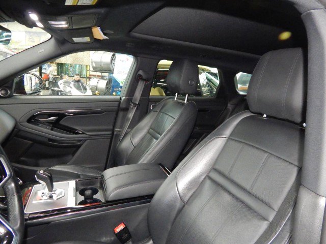 Used 2021 Land Rover Range Rover Evoque S image 17