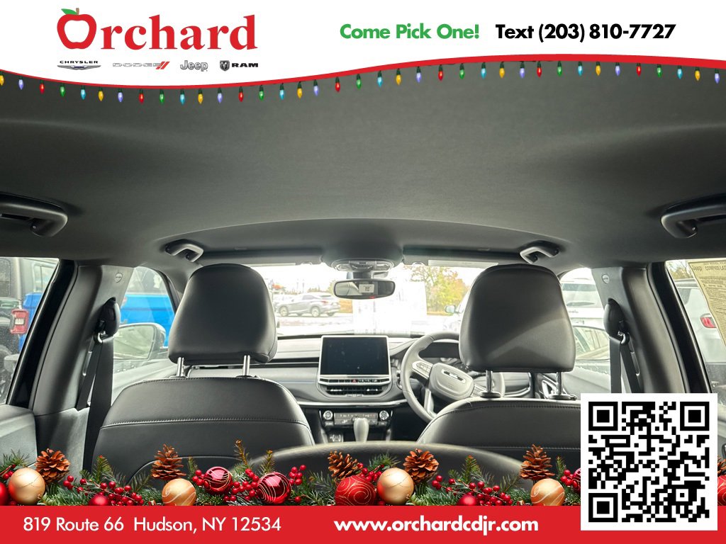 New 2026 Jeep Compass Latitude image 13