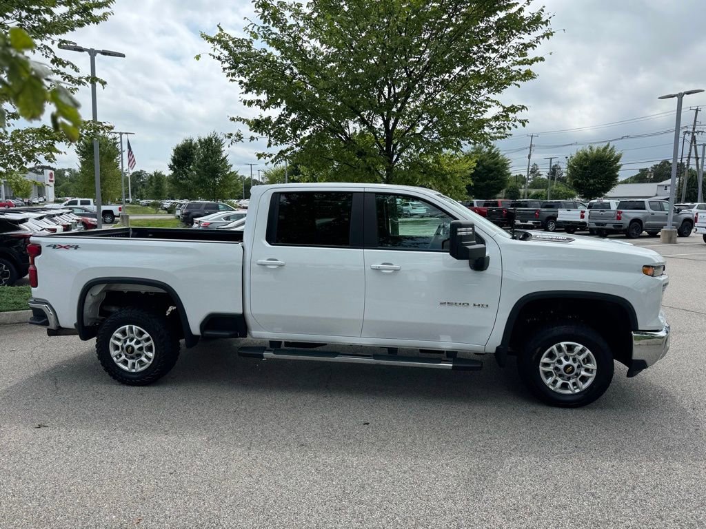 Used 2024 Chevrolet Silverado 2500 LT image 4