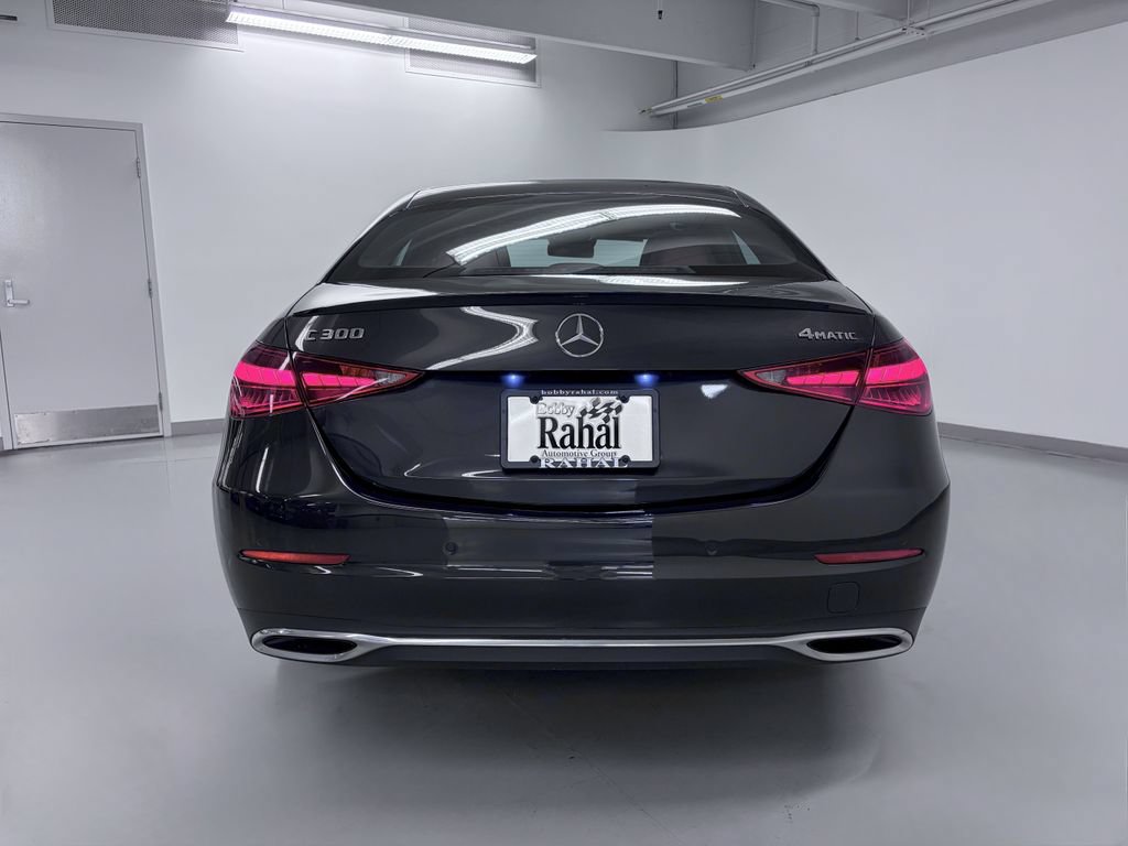 Used 2025 Mercedes-Benz C 300 4MATIC Sedan w/ Exclusive Trim Package image 6