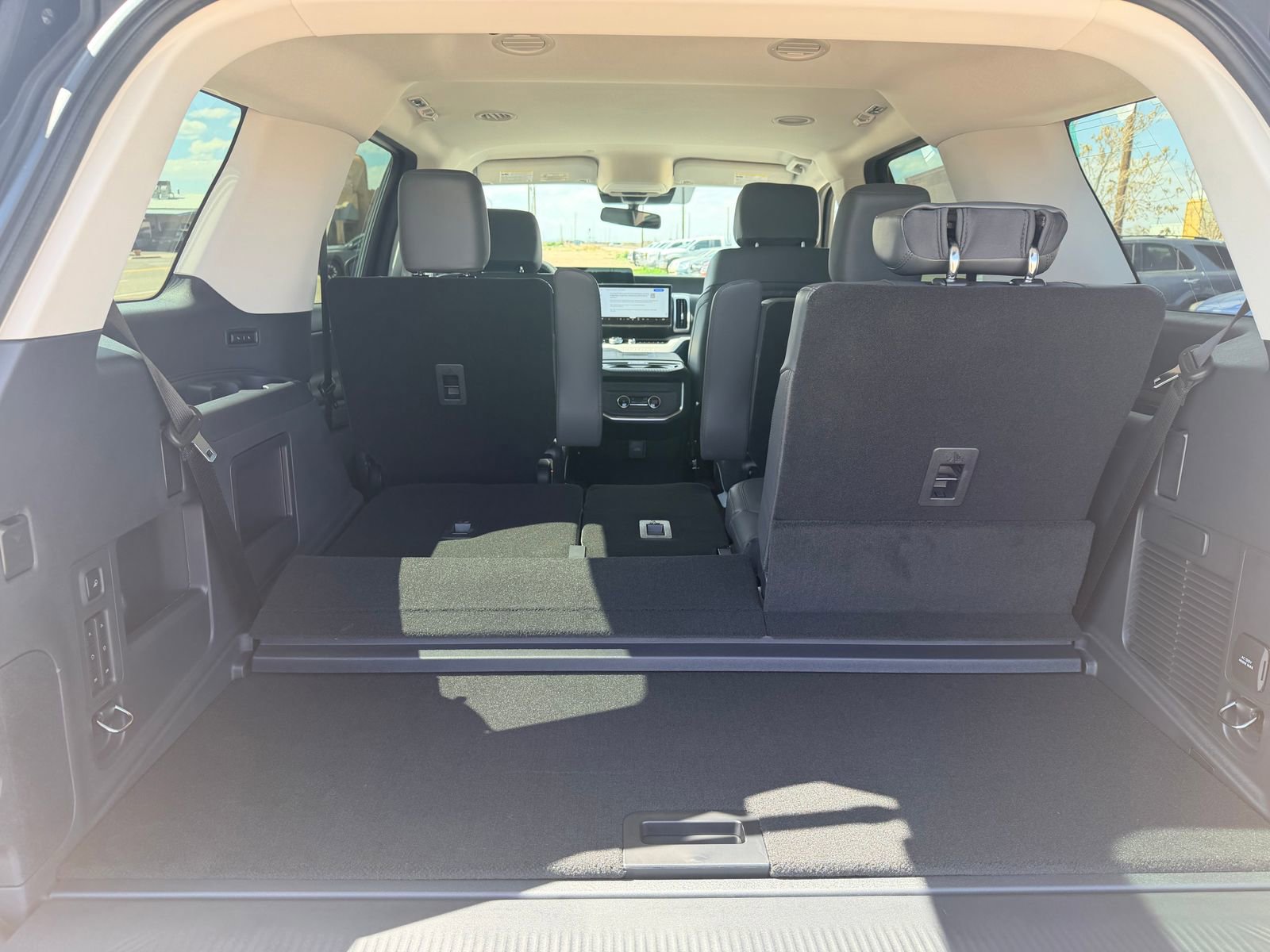 New 2026 Ford Expedition Active AWD/4WD image 28