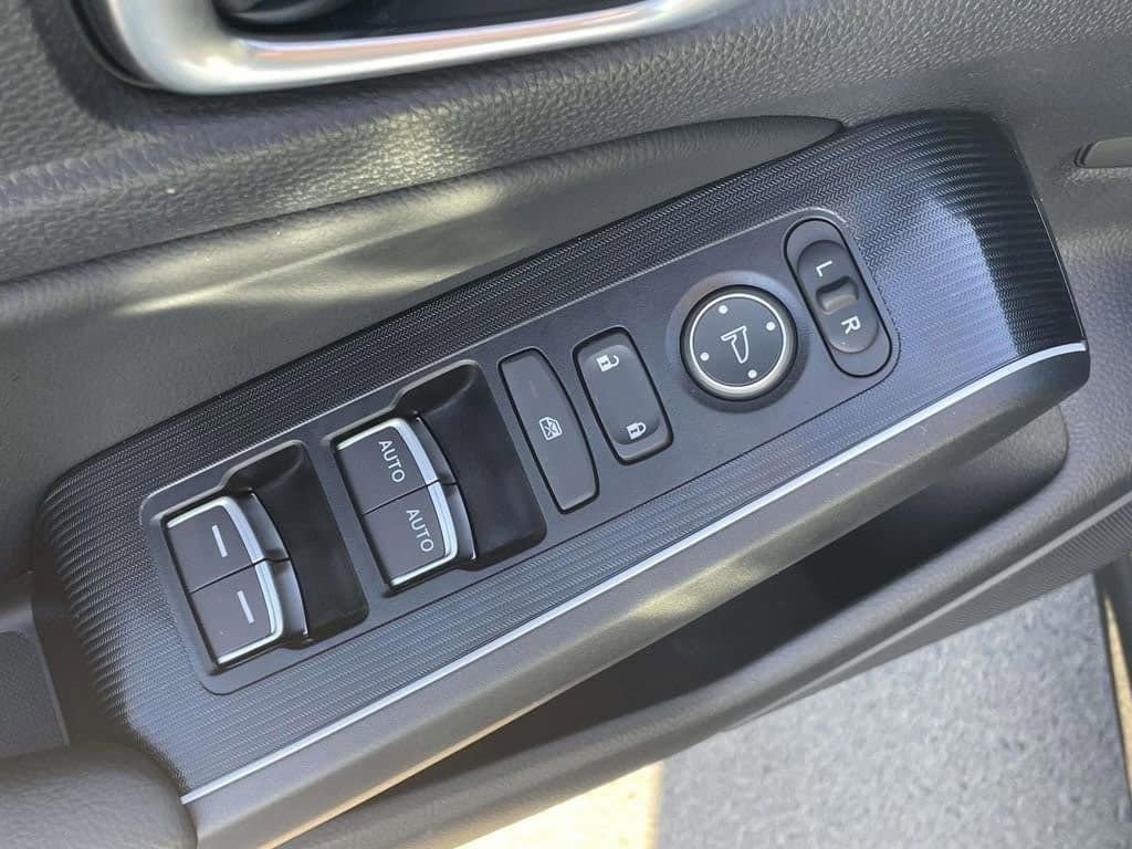 Used 2025 Honda Civic Sport Touring image 17